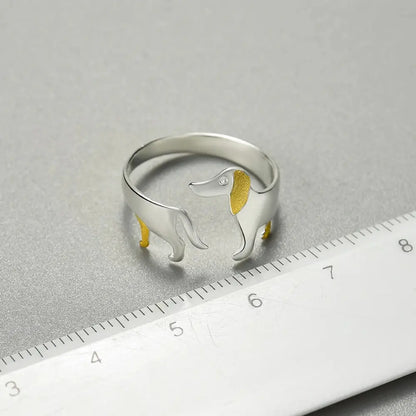 Adjustable Dachshund Ring